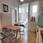 Apartment Kondominij Near Attractions Iva