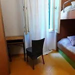 Kondominij Near Attractions Iva Apartment *