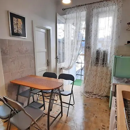 Apartment Kondominij Near Attractions Iva