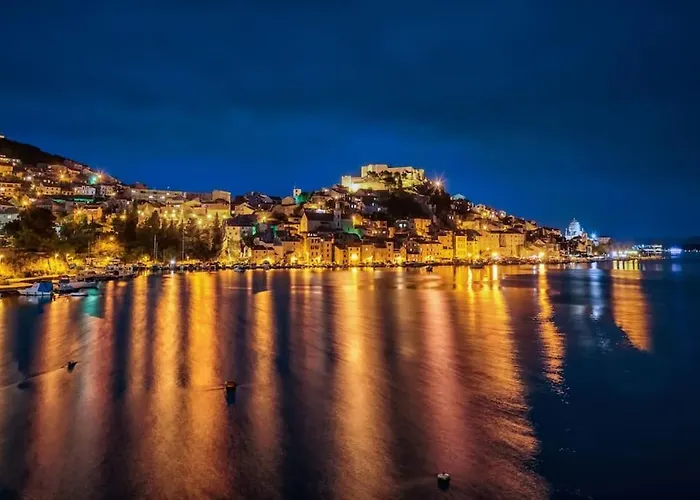 Kondominij Near Attractions Iva